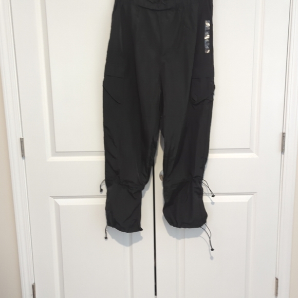 New RUE Plus Parachute Pant Size XL Black Cargo Pockets Pull Strings Y2K-115 - Picture 2 of 10